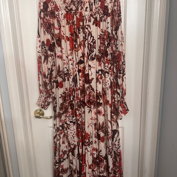H&M Multicolored Smocked Maxi Dress - Picture 2 of 4